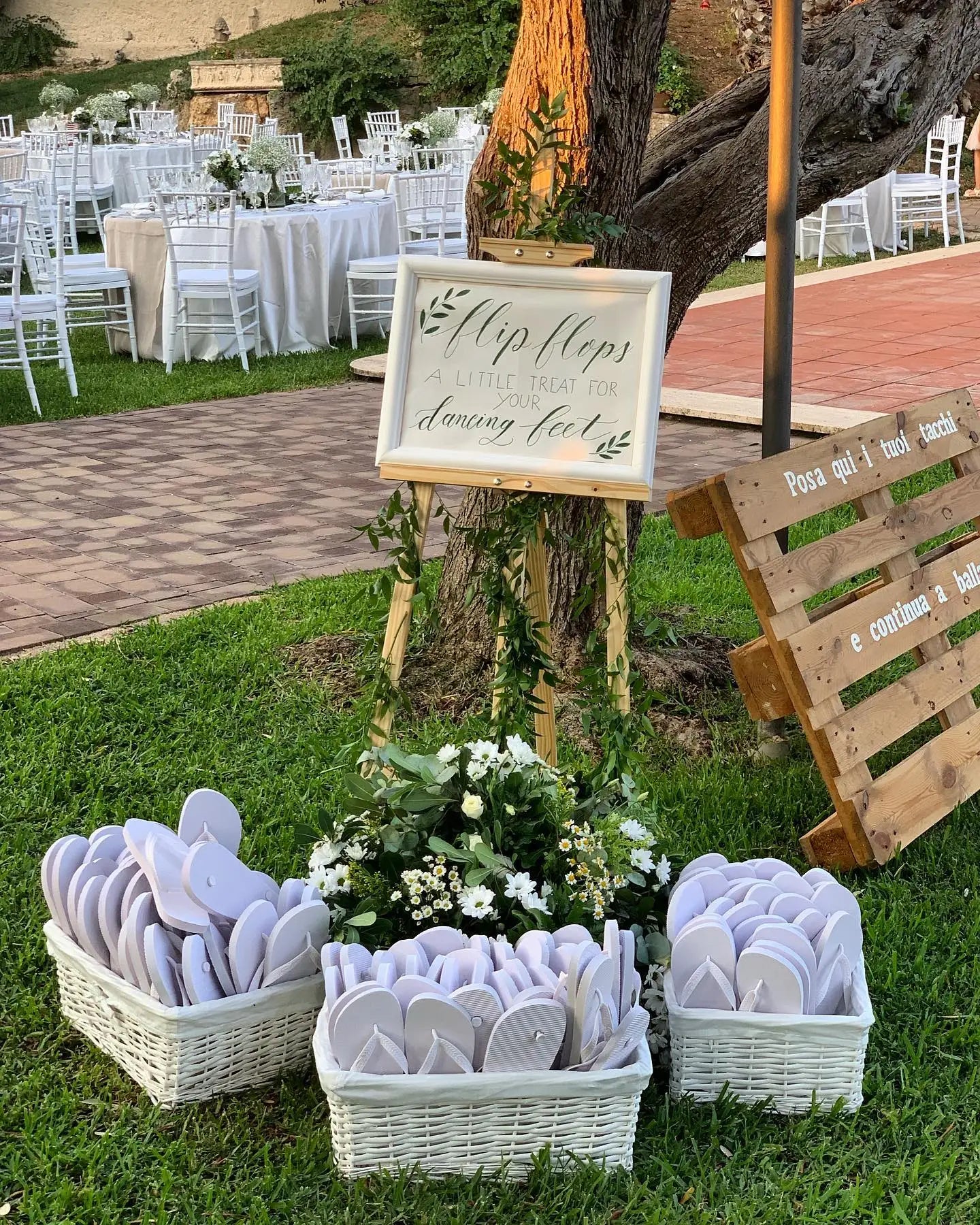 PartyFlop Favors - 6-100 Pairs