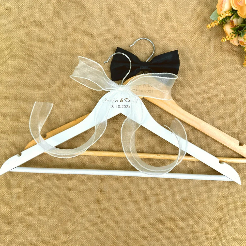 Custom Bridal Hanger Set - Personalized Wedding Gift