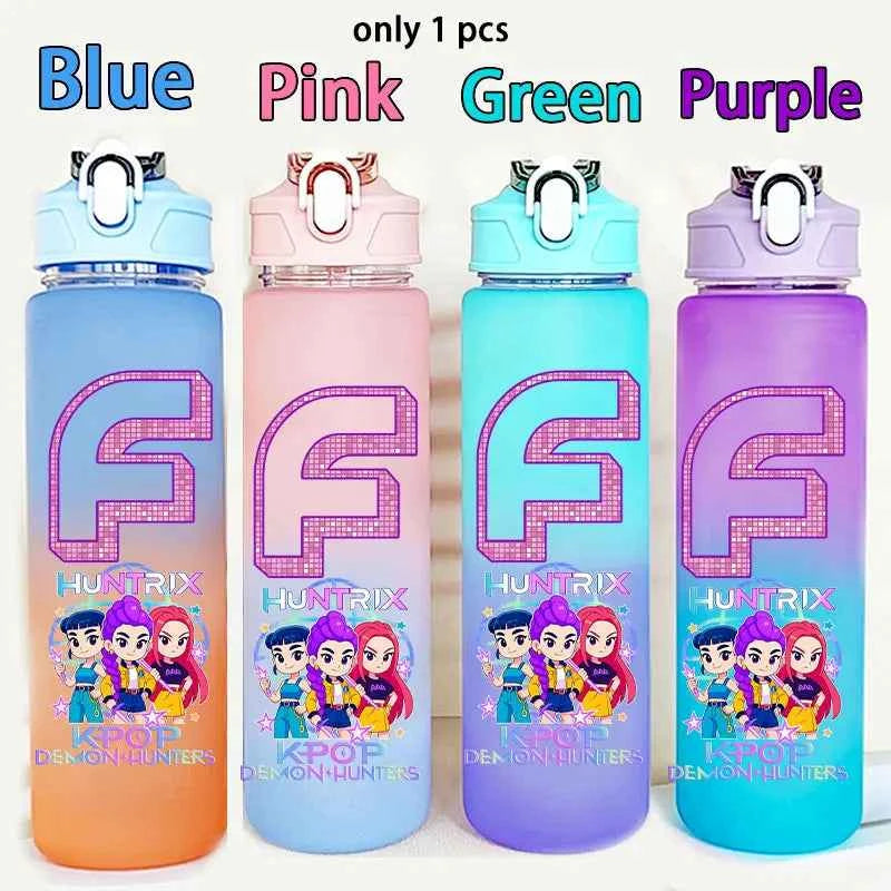 750ML Straw Plastic Water Bottle K-Pop Demon Hunters Letter Children's Anime Gradient Water Bottle Birthday Gift Rumi Mira Zoey