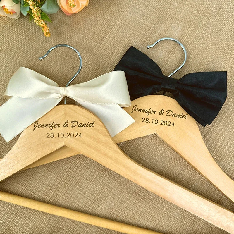 Custom Bridal Hanger Set - Personalized Wedding Gift