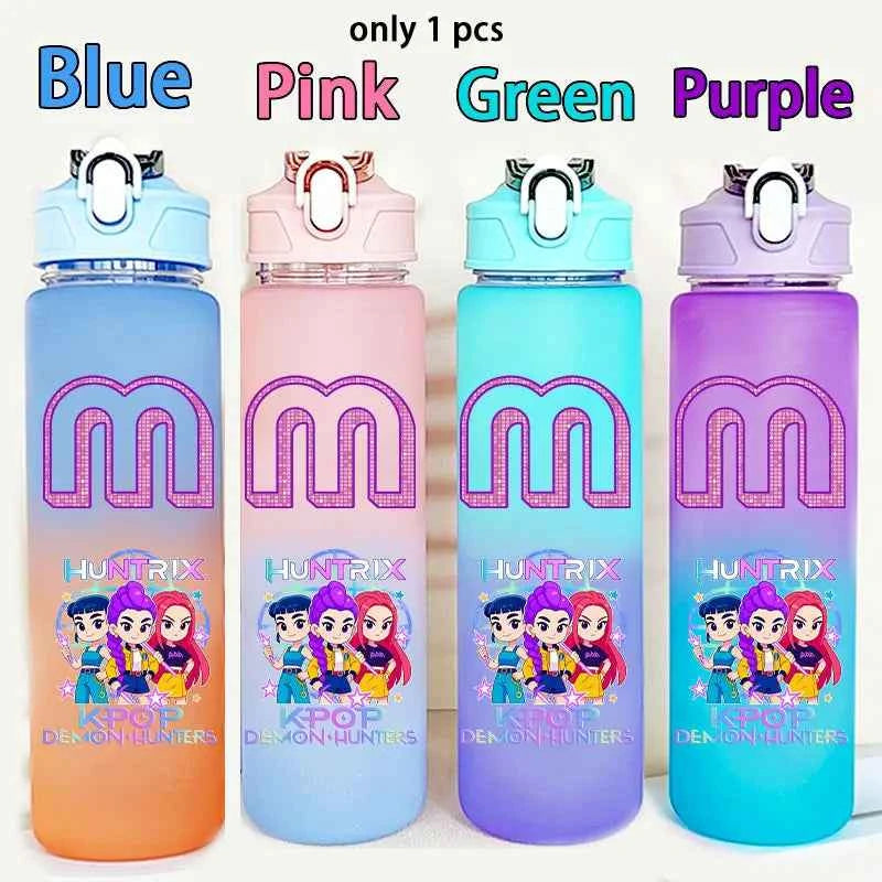 750ML Straw Plastic Water Bottle K-Pop Demon Hunters Letter Children's Anime Gradient Water Bottle Birthday Gift Rumi Mira Zoey